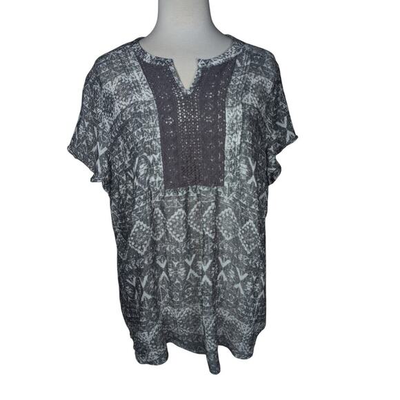 Como Vintage Women's XL Top Gray Aztec Print Short Sleeve Split Neck Lace - Picture 1 of 9